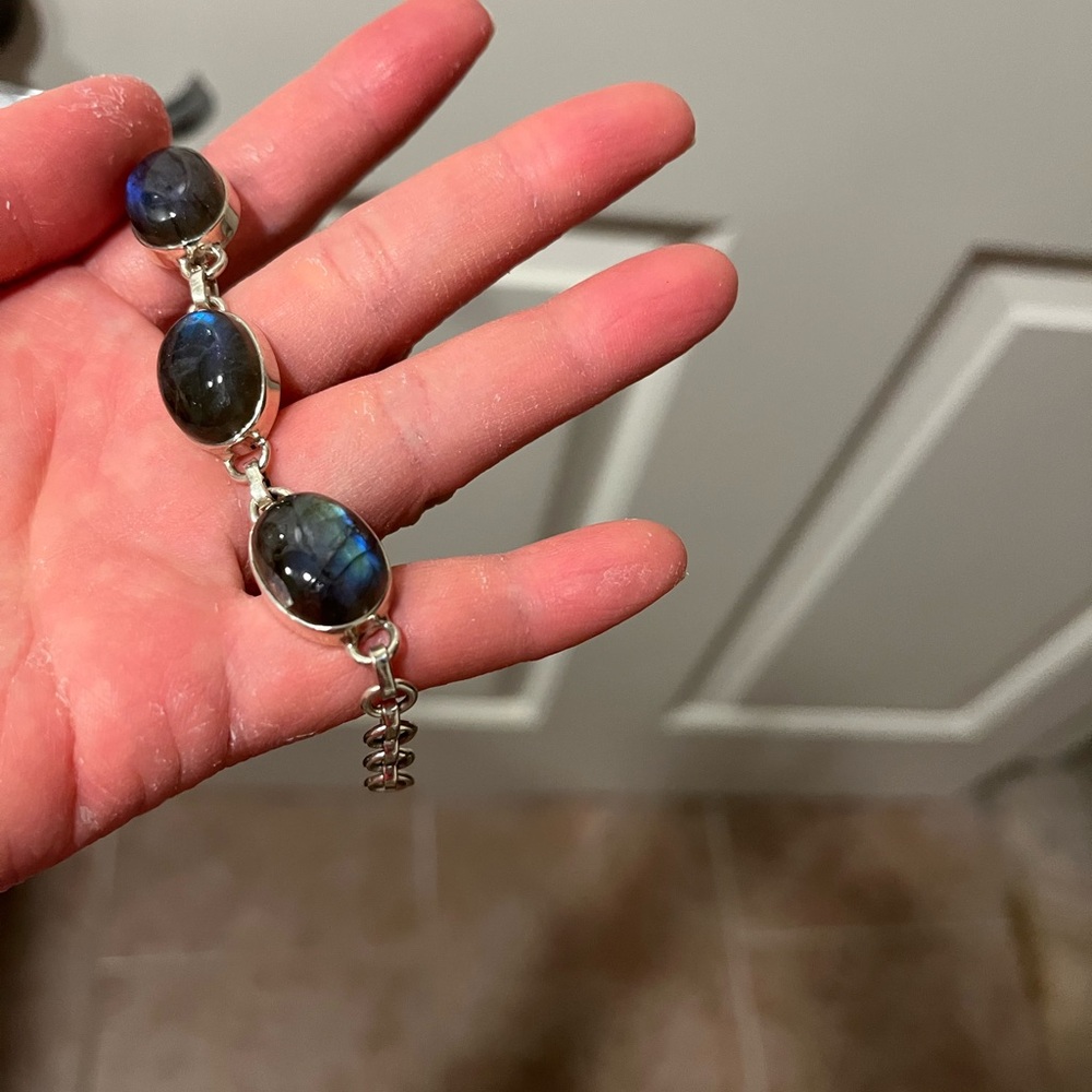 Elegant Sterling Silver and Blue Labradorite Stone Bracelet